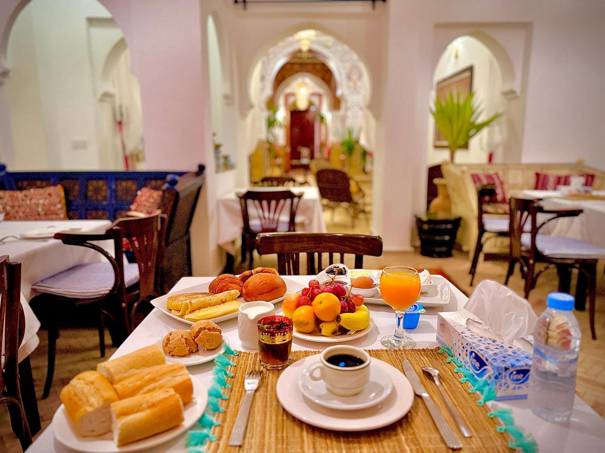 Riad Al-Qurtubi Tangier Bagian luar foto