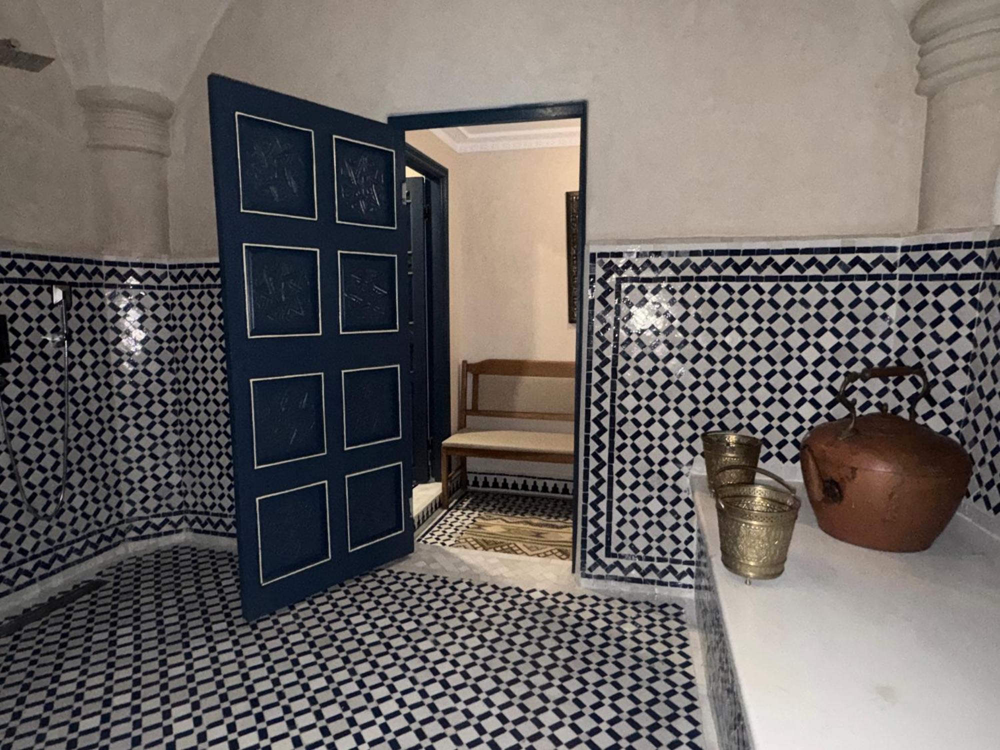 Riad Al-Qurtubi Tangier Bagian luar foto